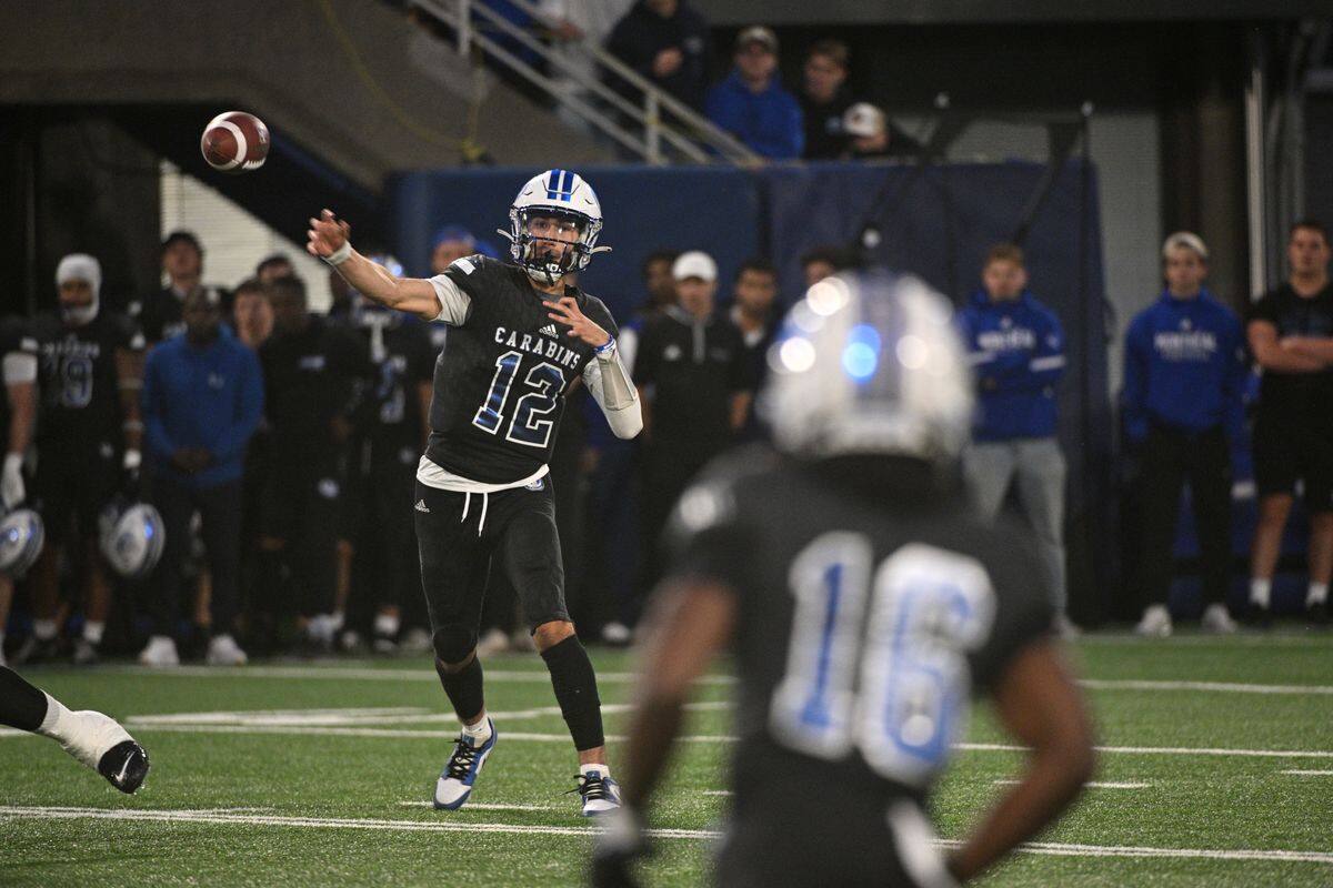 Pepe et les Carabins dominent le Rouge et Or