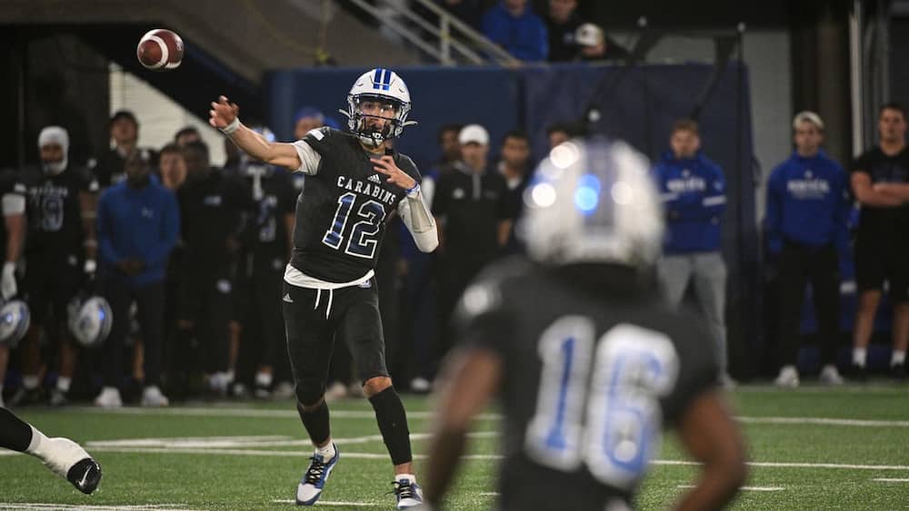 Pepe et les Carabins dominent le Rouge et Or