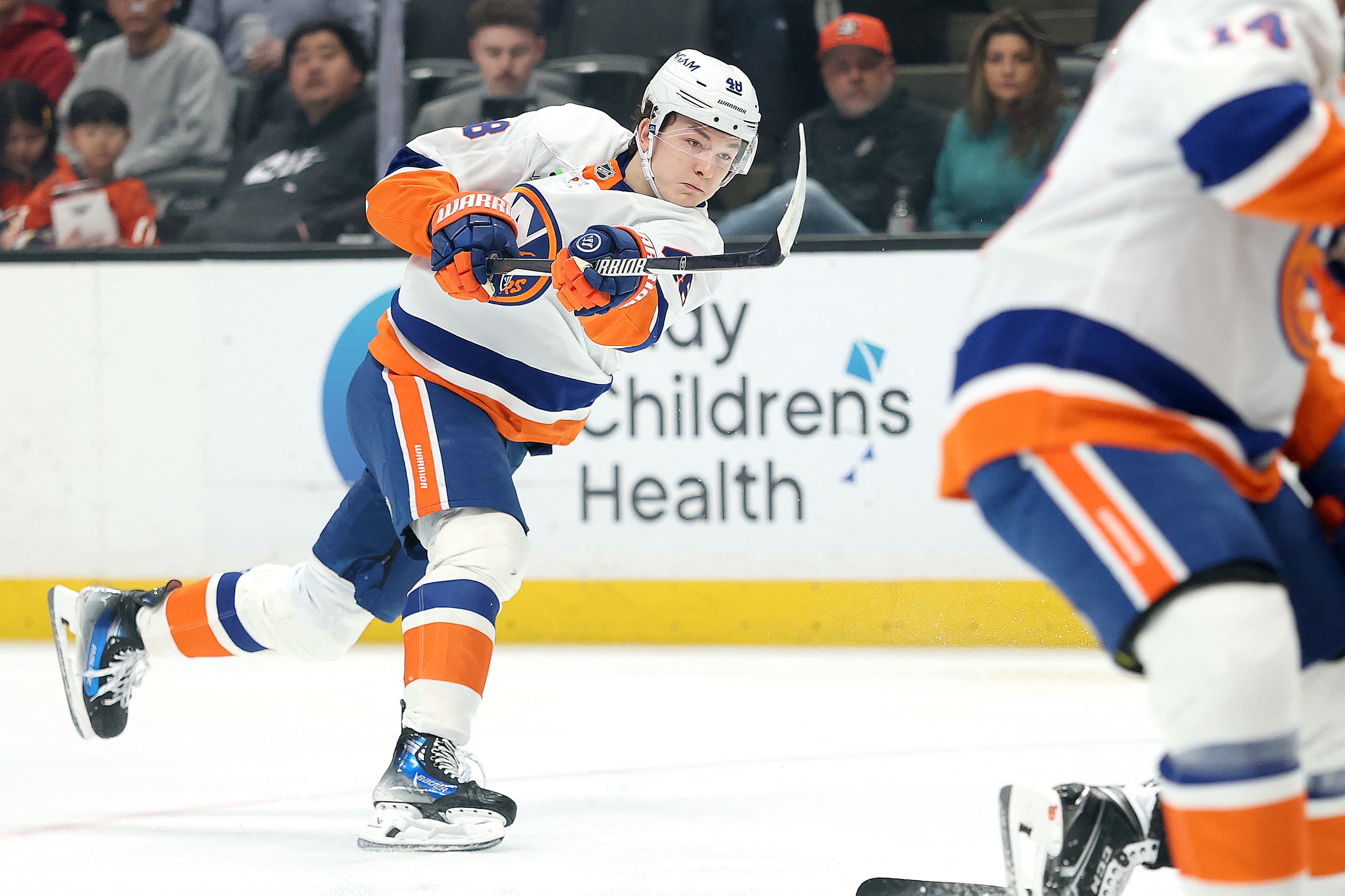 Islanders: la saison historique de Matthew Schaefer se poursuit
