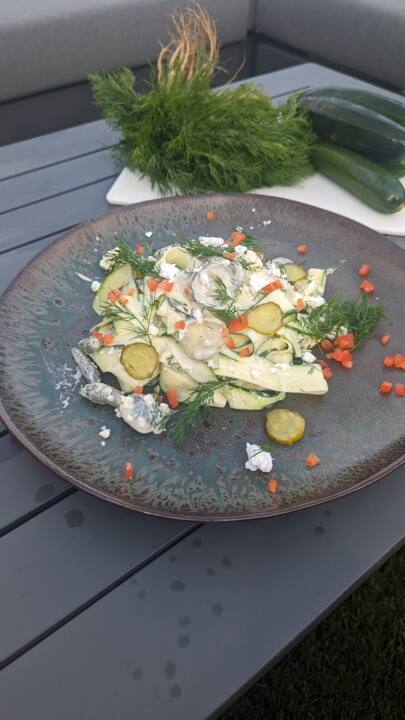 Salade de tagliatelle de courgette  