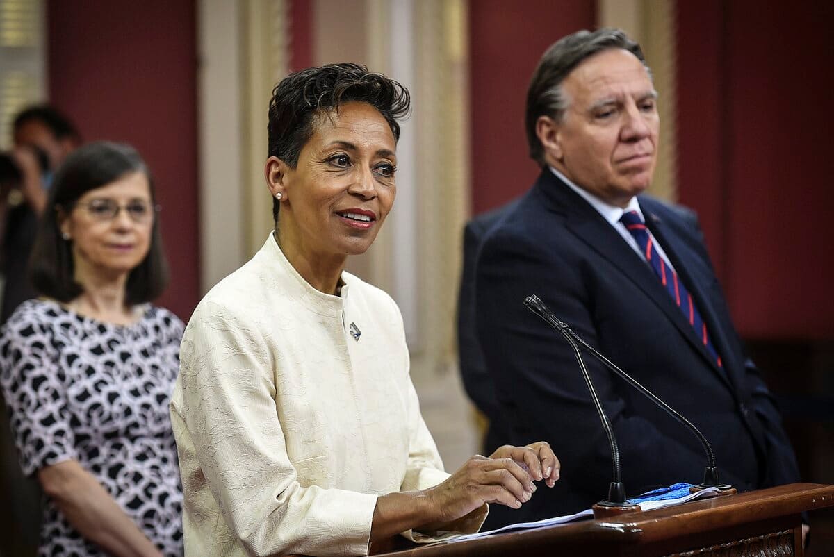 Guerre en Ukraine : Qu&eacute;bec donne 300 000 $ pour aider les victimes