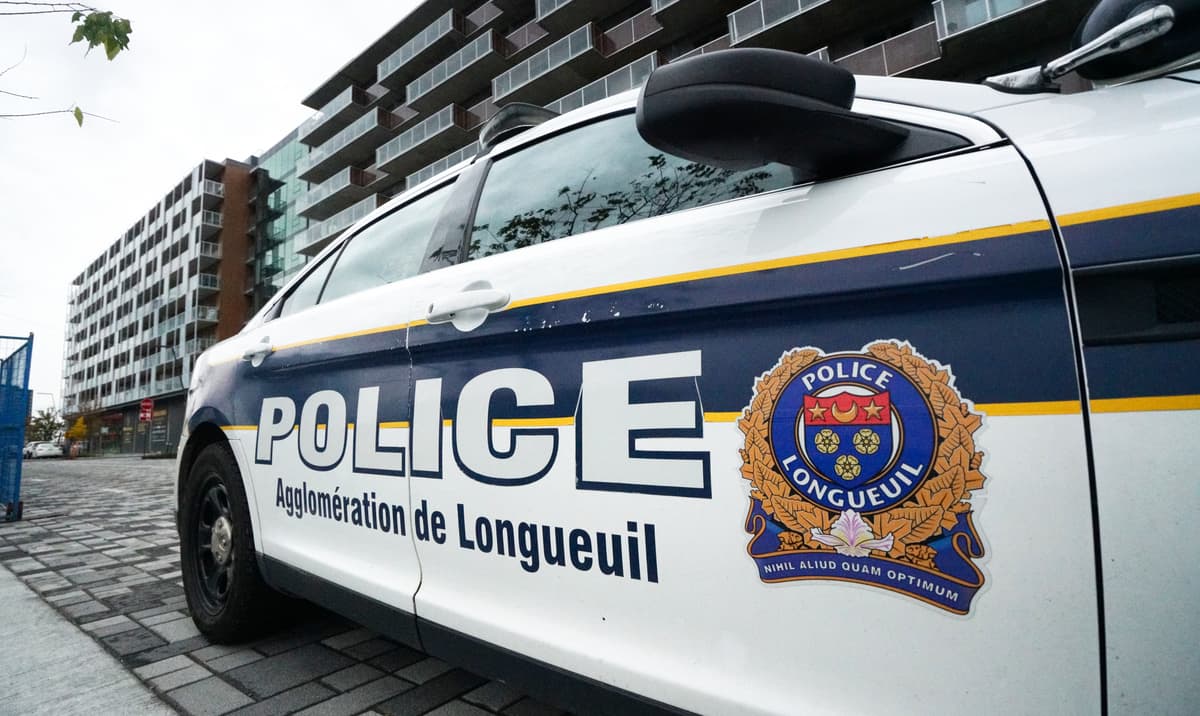 La police de Longueuil s’oppose à la fusion avec le SPVM  TVA Nouvelles