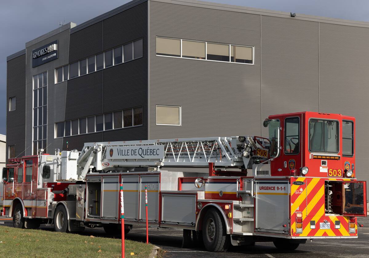 [EN IMAGES] Québec Armoires PMM victime d’un incendie criminel JDQ