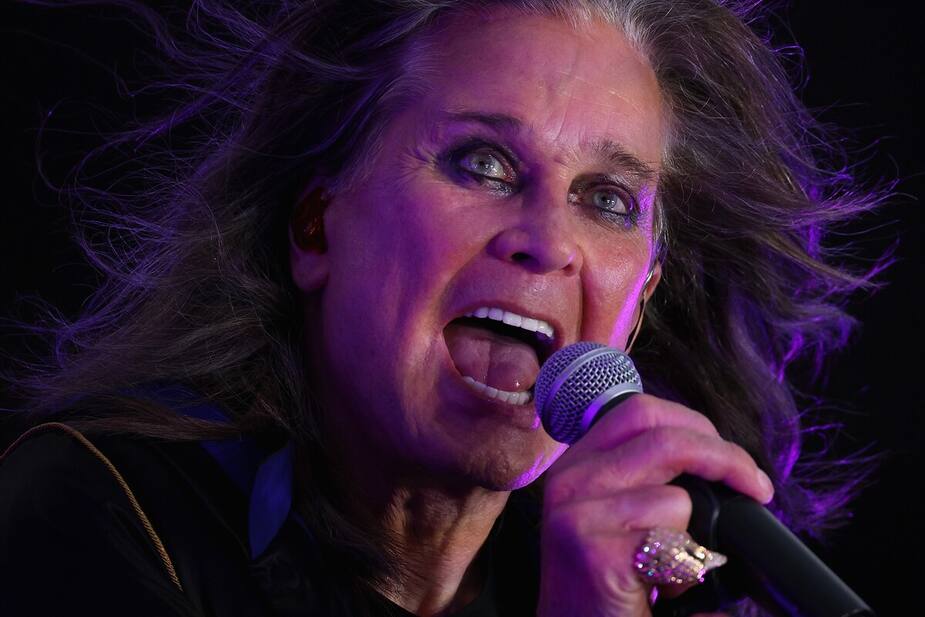 Image principale de l'article Ozzy Osbourne lance sa collection de maquillage