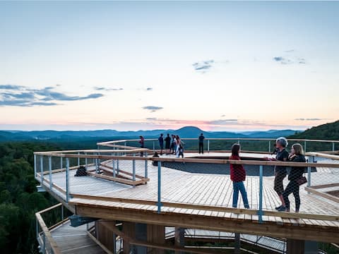 Laurentides: An aerial walkway through the jungle and a 12-story tower to observe nature