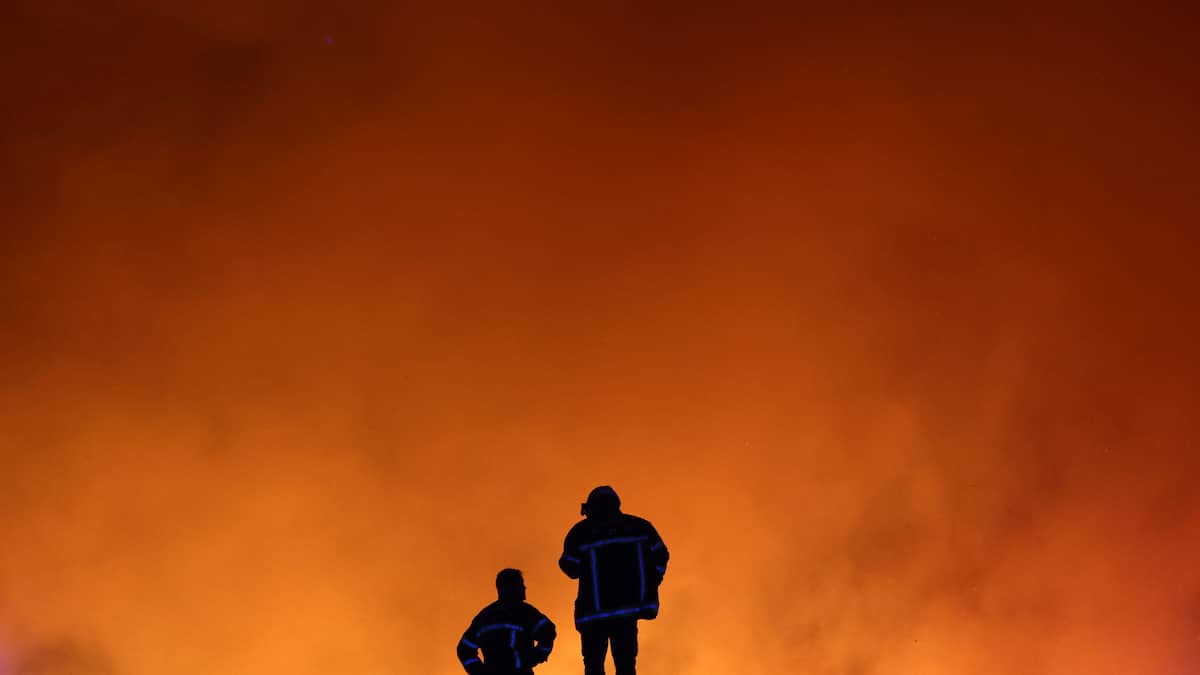 IN PICTURES | Devastating fire in France: 12,000 people evacuated IN PICTURES | Devastating fire in France: 12,000 people evacuated
