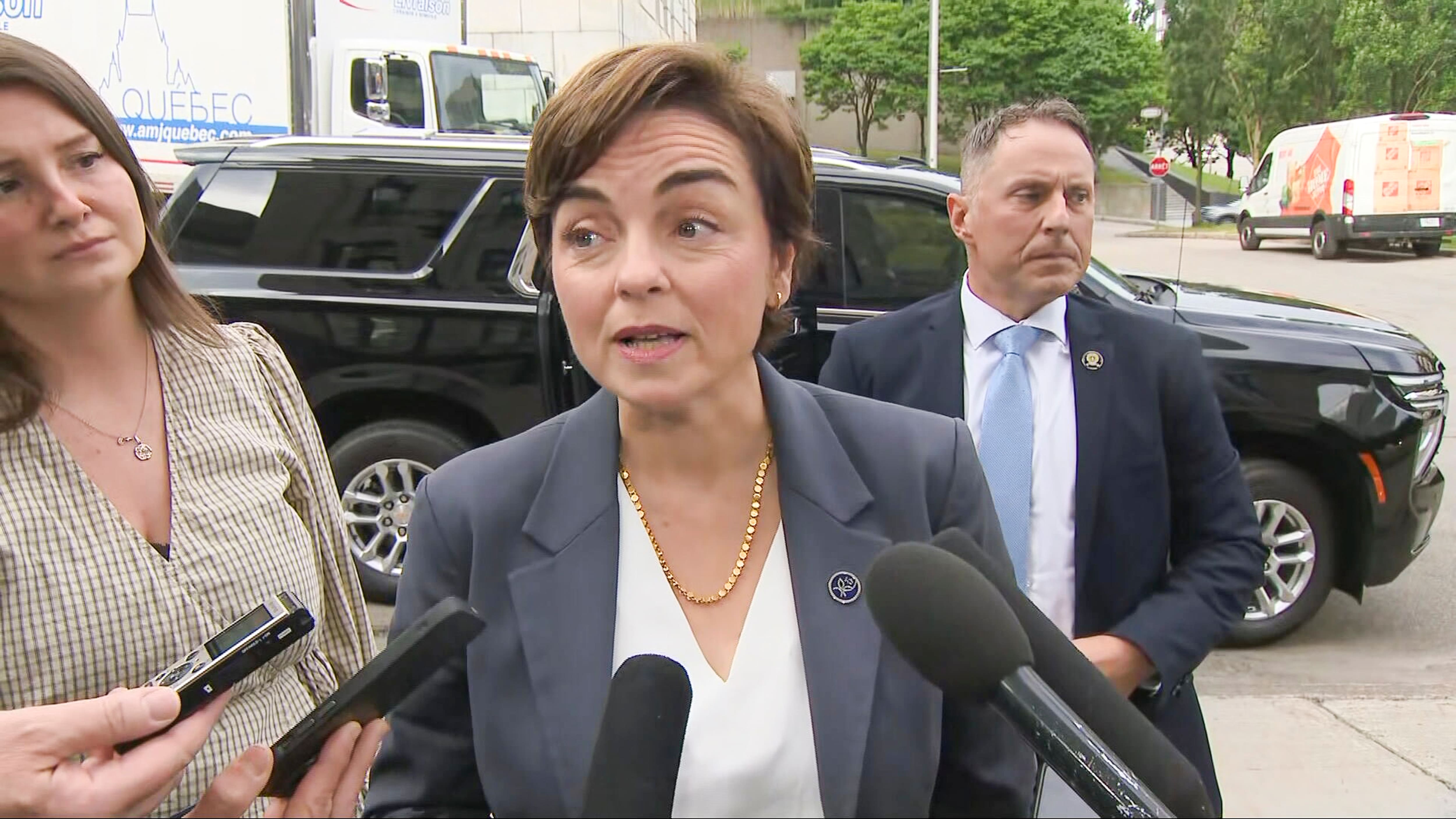 Nouveaux tarifs de 50% : Christine Fréchette fait le point