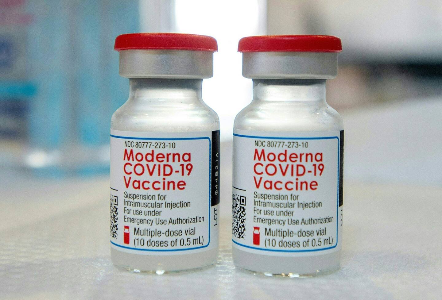 Le feu vert au vaccin Moderna pour les adolescents retardé aux États-Unis Le feu vert au vaccin Moderna pour les adolescents retardé aux États-Unis
