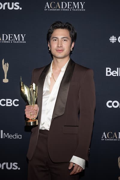 Prix Écrans canadiens 2026: Sophie Nélisse reçoit le prix Radius des ...
