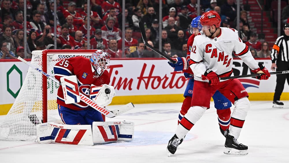 Ça ne va plus avec les Hurricanes: des équipes s’intéressent à Jesperi Kotkaniemi