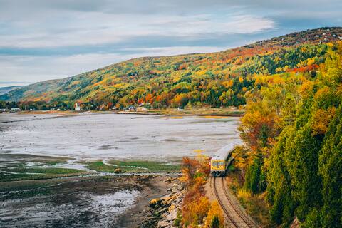 5 unforgettable train journeys to take in Canada