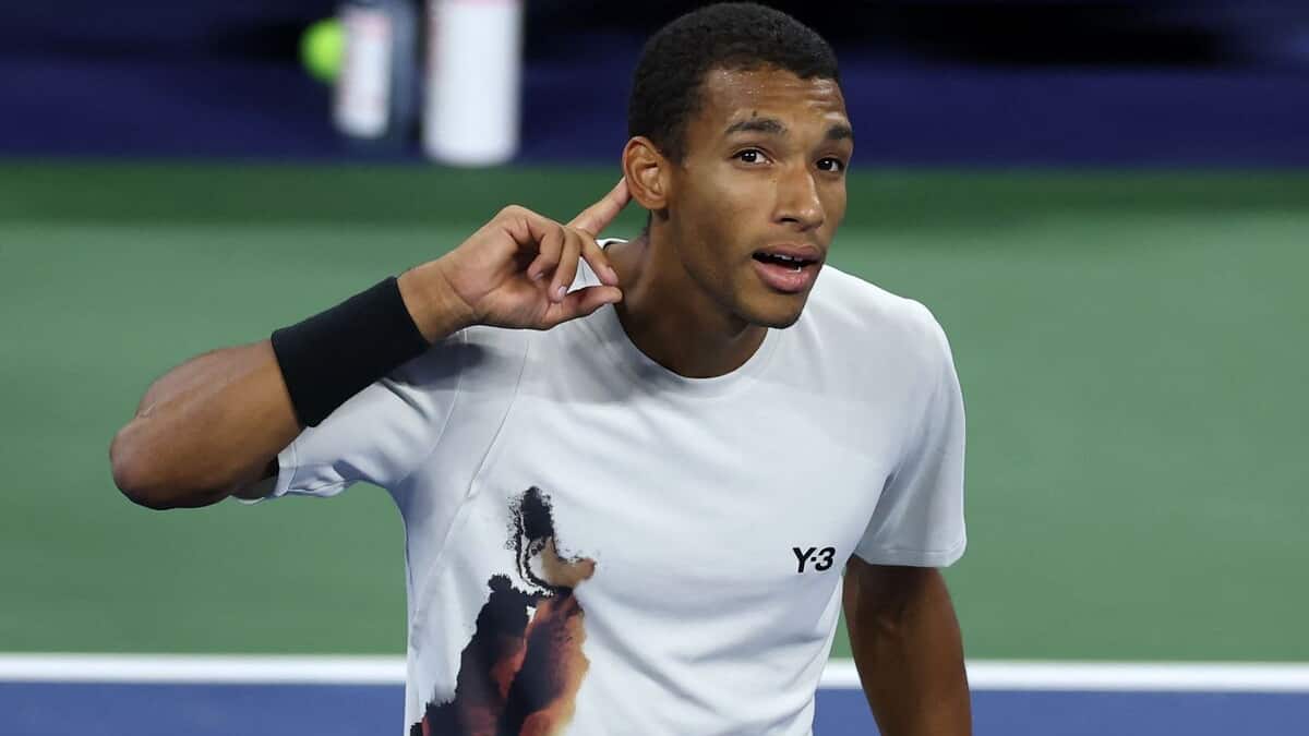 US Open | Sensationnel, Félix Auger-Aliassime renverse le troisième joueur au monde et passe en ronde des 16