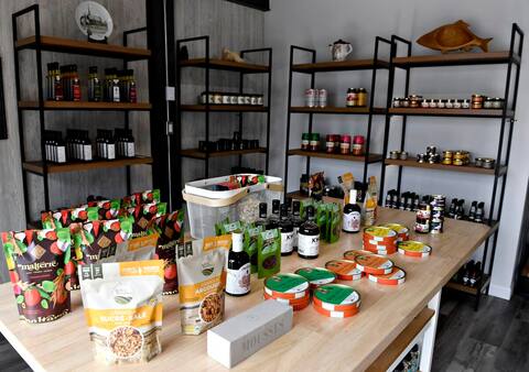 Claude Lafrenière and Vincent Lévy-Hamel opened L'Hôte Épicier last month. They have a wide selection of fine products and Quebec cheeses.