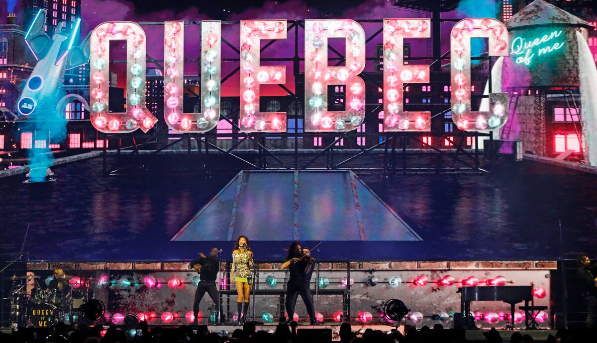[PHOTOS] Shania Twain au Centre Vid&eacute;otron: la reine du country sur son tr&ocirc;ne &agrave; Qu&eacute;bec