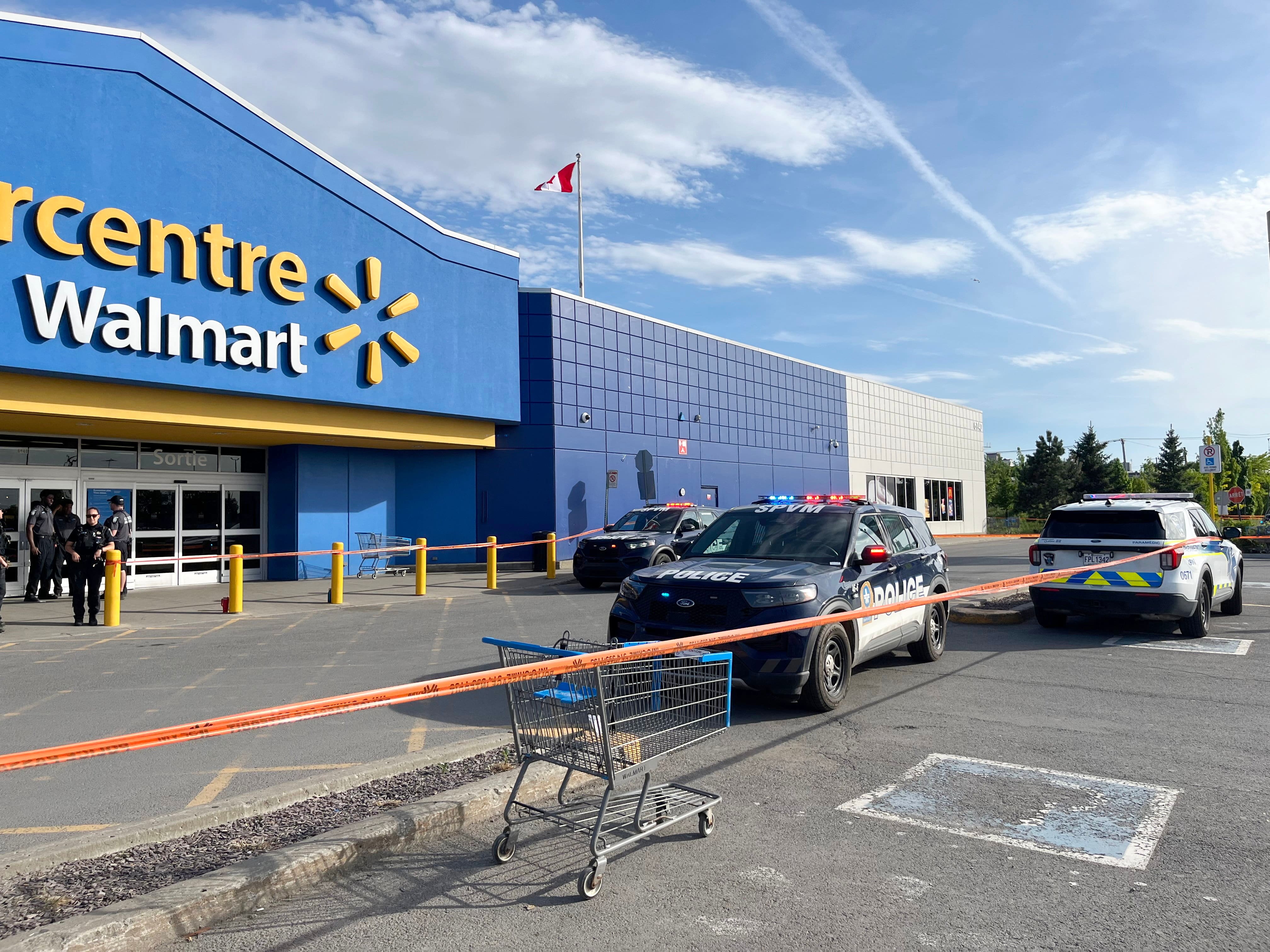 Neuvième meurtre de l'année à Montréal: le jeune homme poignardé dans un Walmart succombe à ses blessures