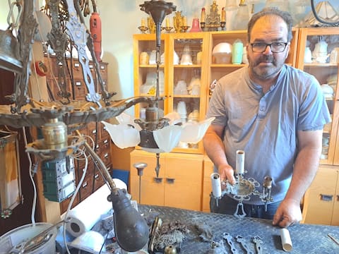 Passion for antique lighting