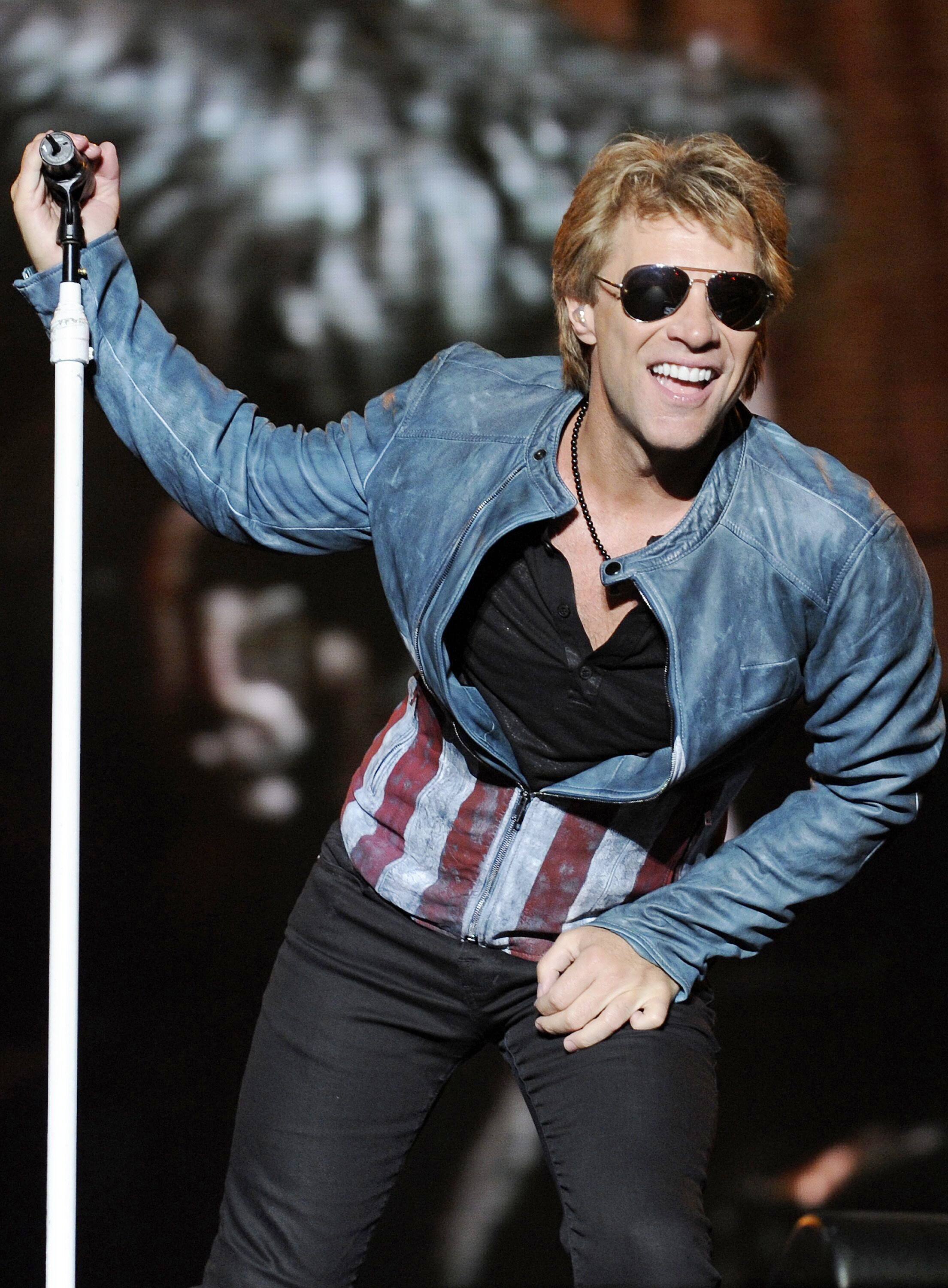 Archivos-EE EE. UU. Music-Bonjovi-Icons-Arrivals