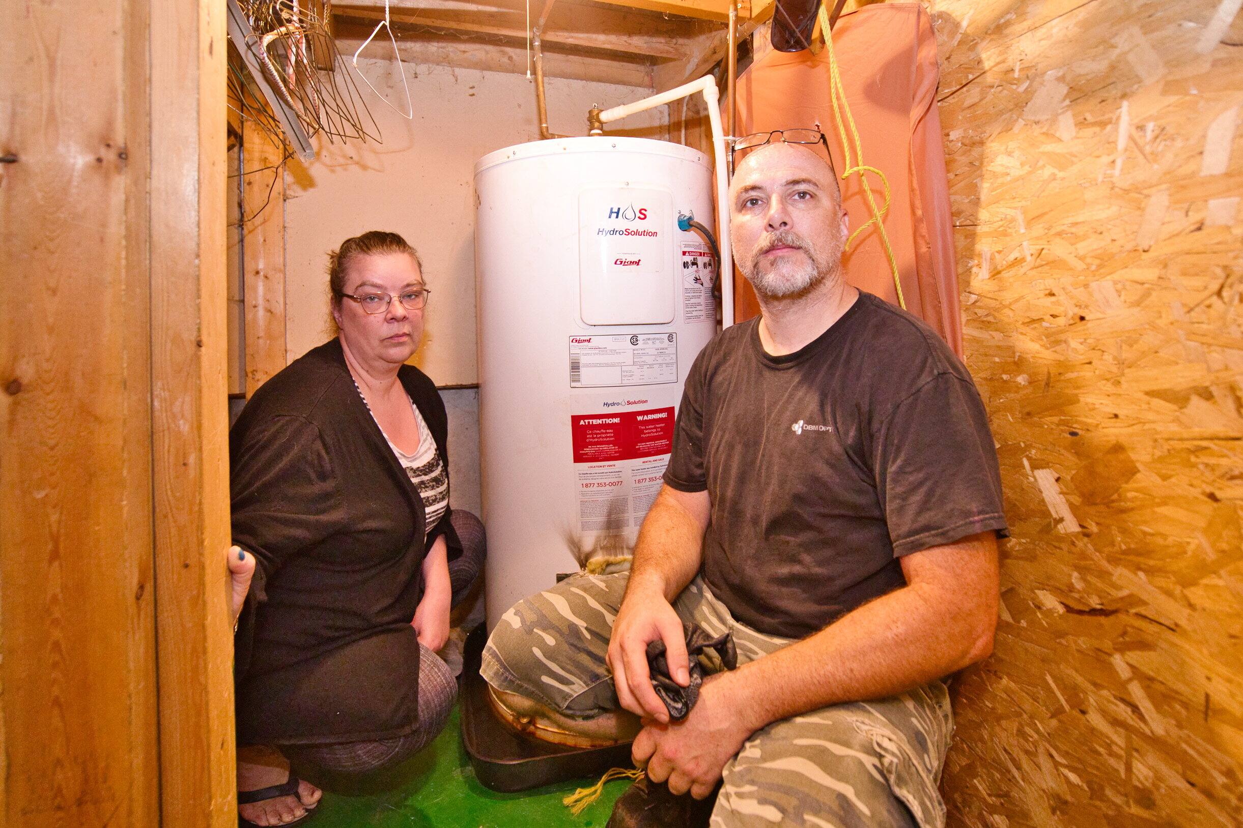 &laquo;&Ccedil;a n&rsquo;a aucun bon sens&raquo;: une famille forc&eacute;e de vivre sans eau chaude depuis la temp&ecirc;te Debby