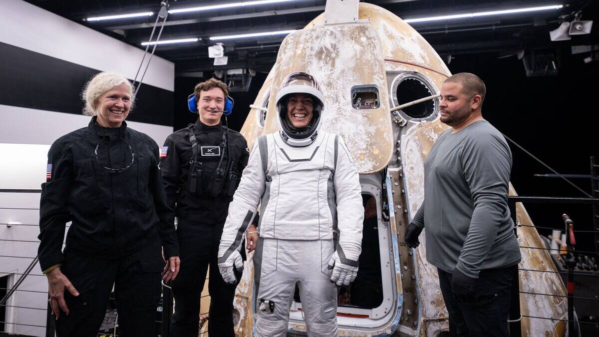 La première sortie spatiale privée, une «expérience émouvante», décrit son commandant