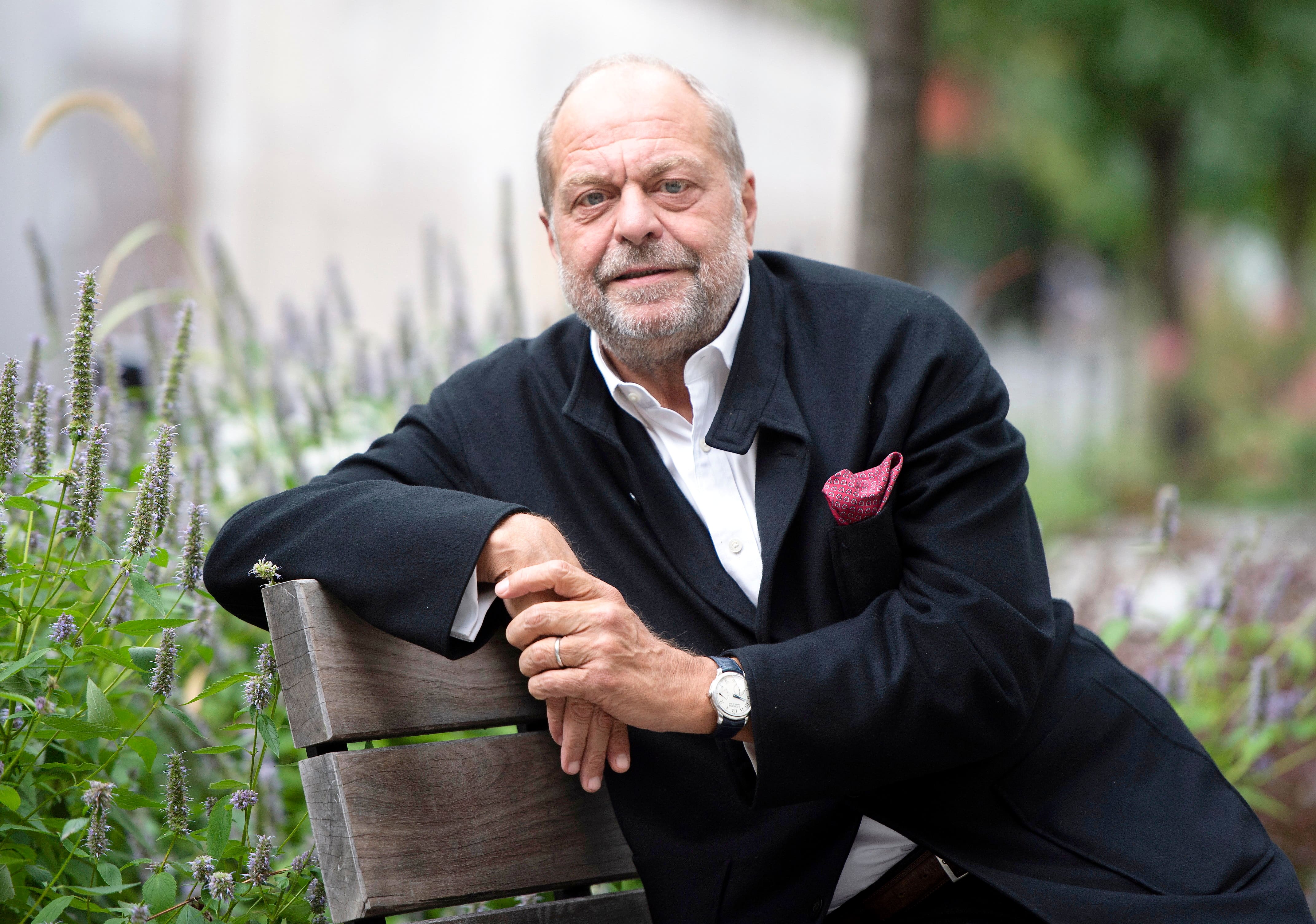 Je pense que c'est plus cool ici qu'à Paris»: conjoint d'Isabelle Boulay et ex-ministre de la Justice français, Éric Dupond-Moretti monte sur scène pour la première fois à Montréal | JDM