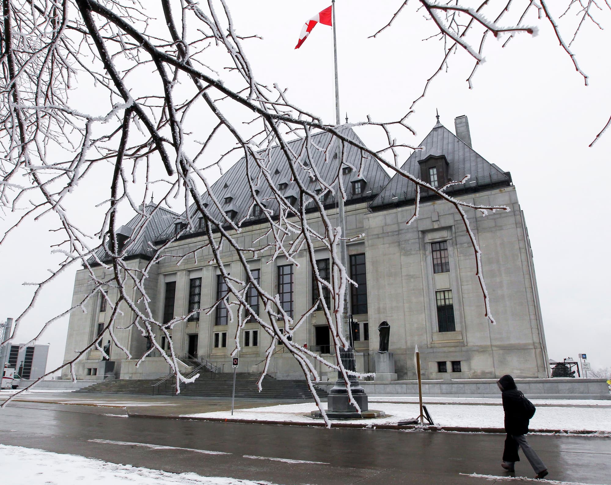 Riches Fran&ccedil;ais bient&ocirc;t d&eacute;masqu&eacute;s