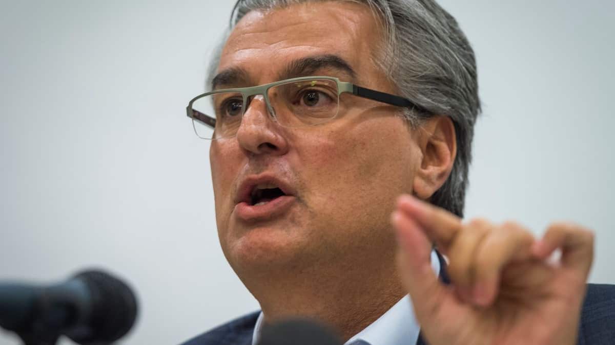 Mairie De Montréal: «Mon Téléphone Est En Feu», Affirme Lino Zambit...