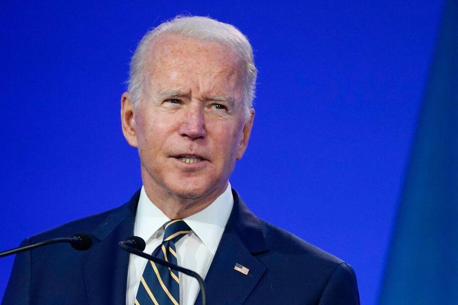 Image principale de l'article Un écossais montre son engin à Biden