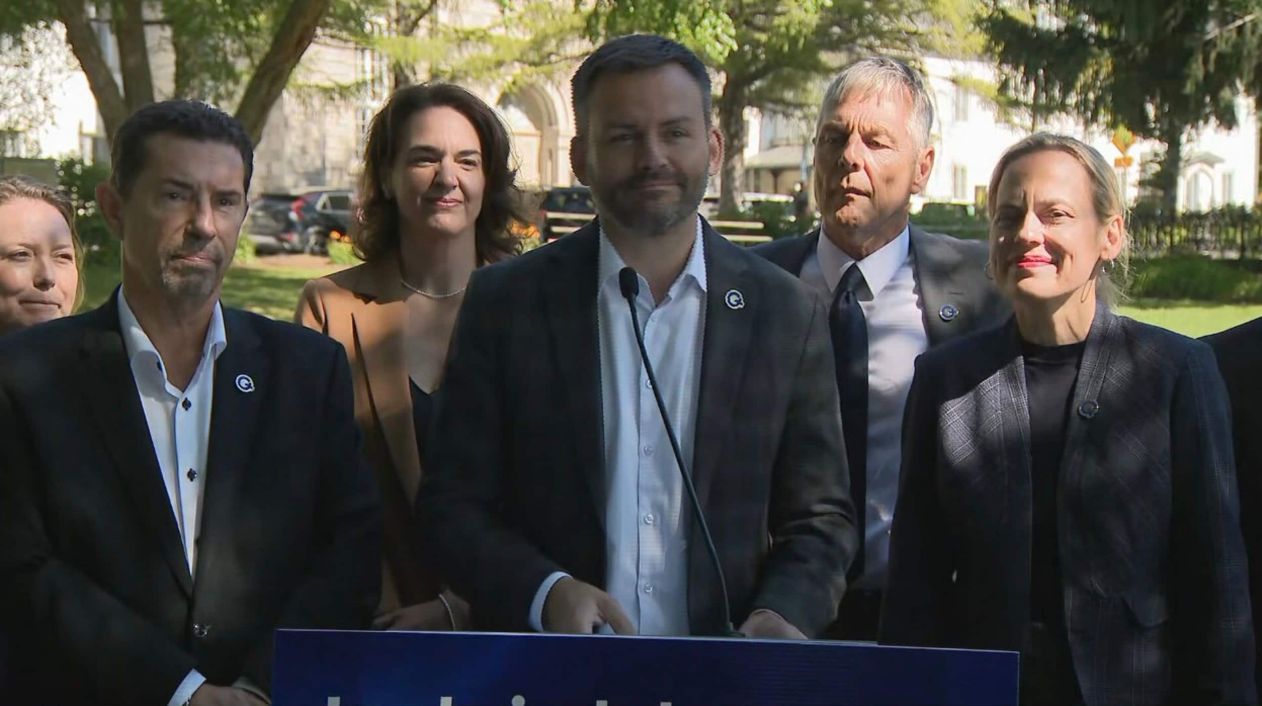 Le Parti Québécois abolirait aussi la TVQ sur les biens usagés