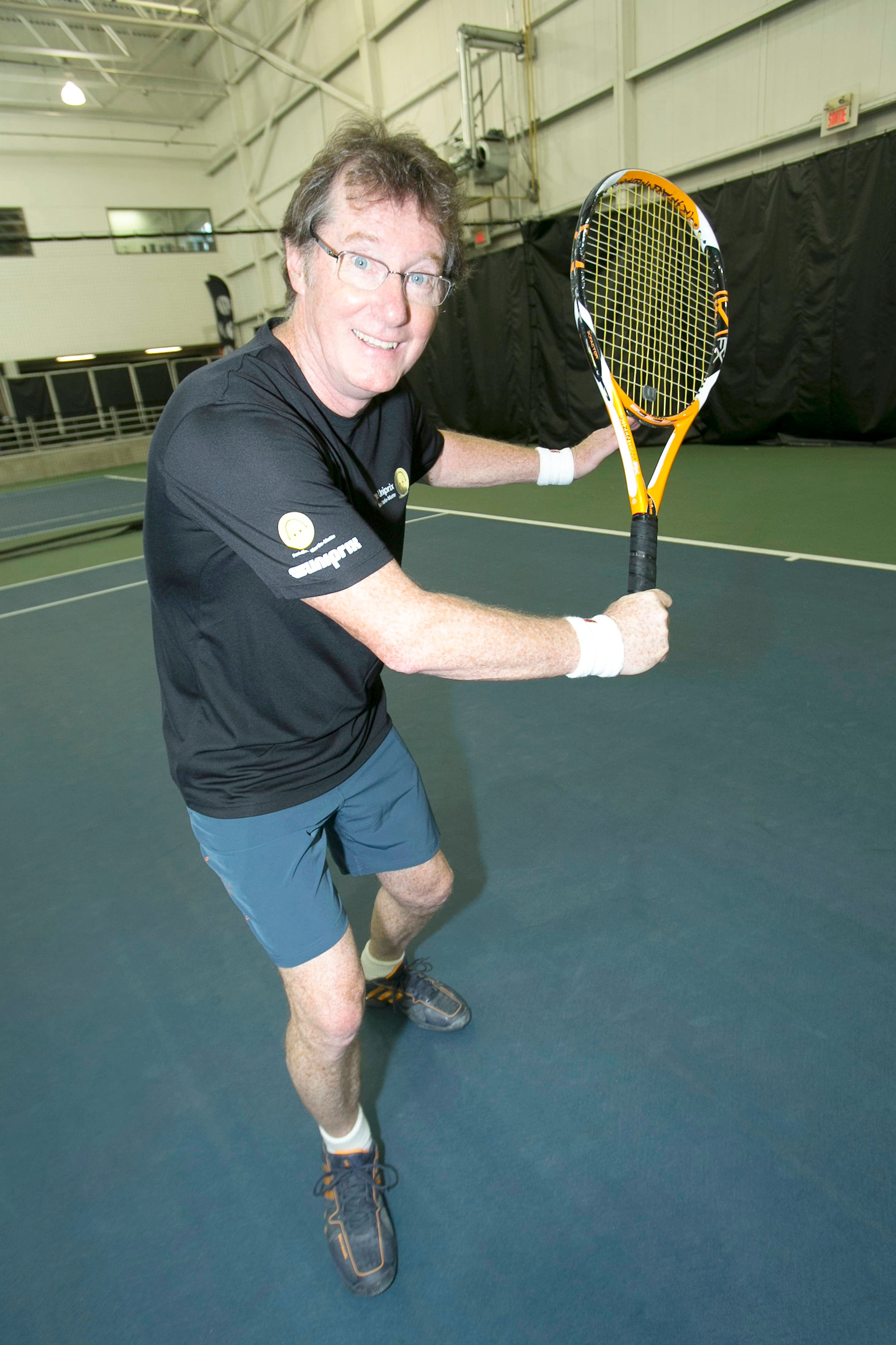 Marc Messier, aussi intense au tennis qu’à la télé, selon son ami Yvan Ponton