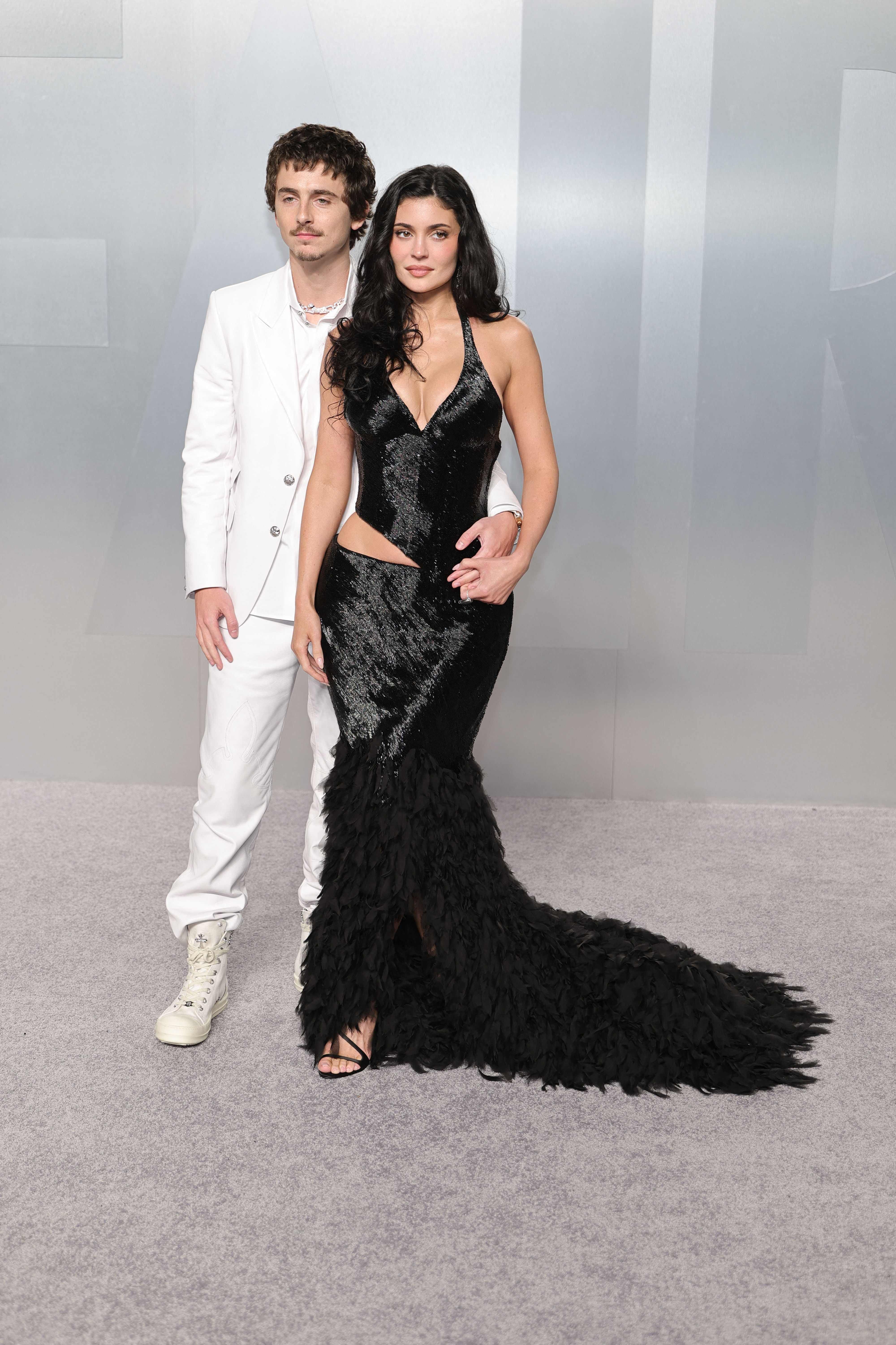 [EN PHOTOS] Voyez les plus belles photos des vedettes pr&eacute;sentes au party du &laquo;Vanity Fair&raquo;, apr&egrave;s la c&eacute;r&eacute;monie des Oscars