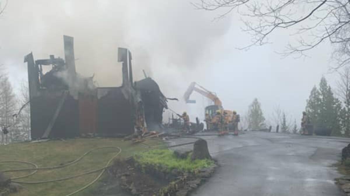 Une résidence victime de la foudre à Sainte-Adèle