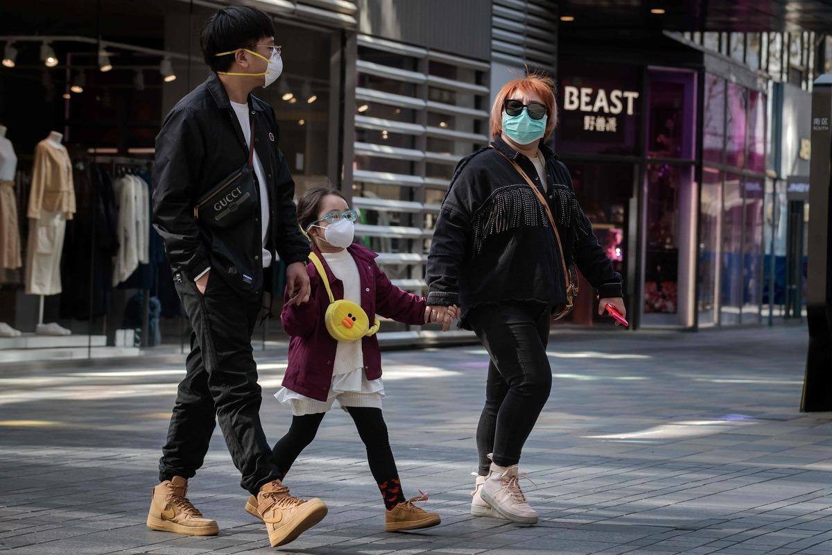 L'origine du virus? Pékin soupçonne les États-Unis d'avoir ...