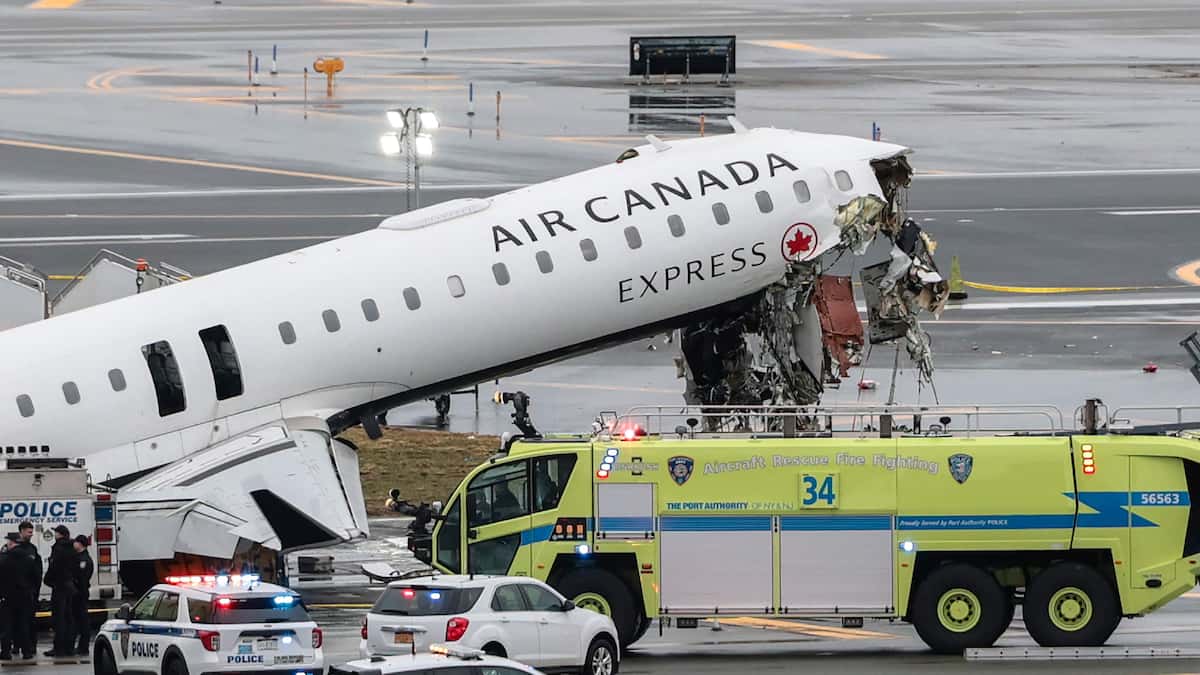 EN DIRECT | Ce que l’on sait de la collision entre un avion d’Air Canada et un camion de pompiers à LaGuardia