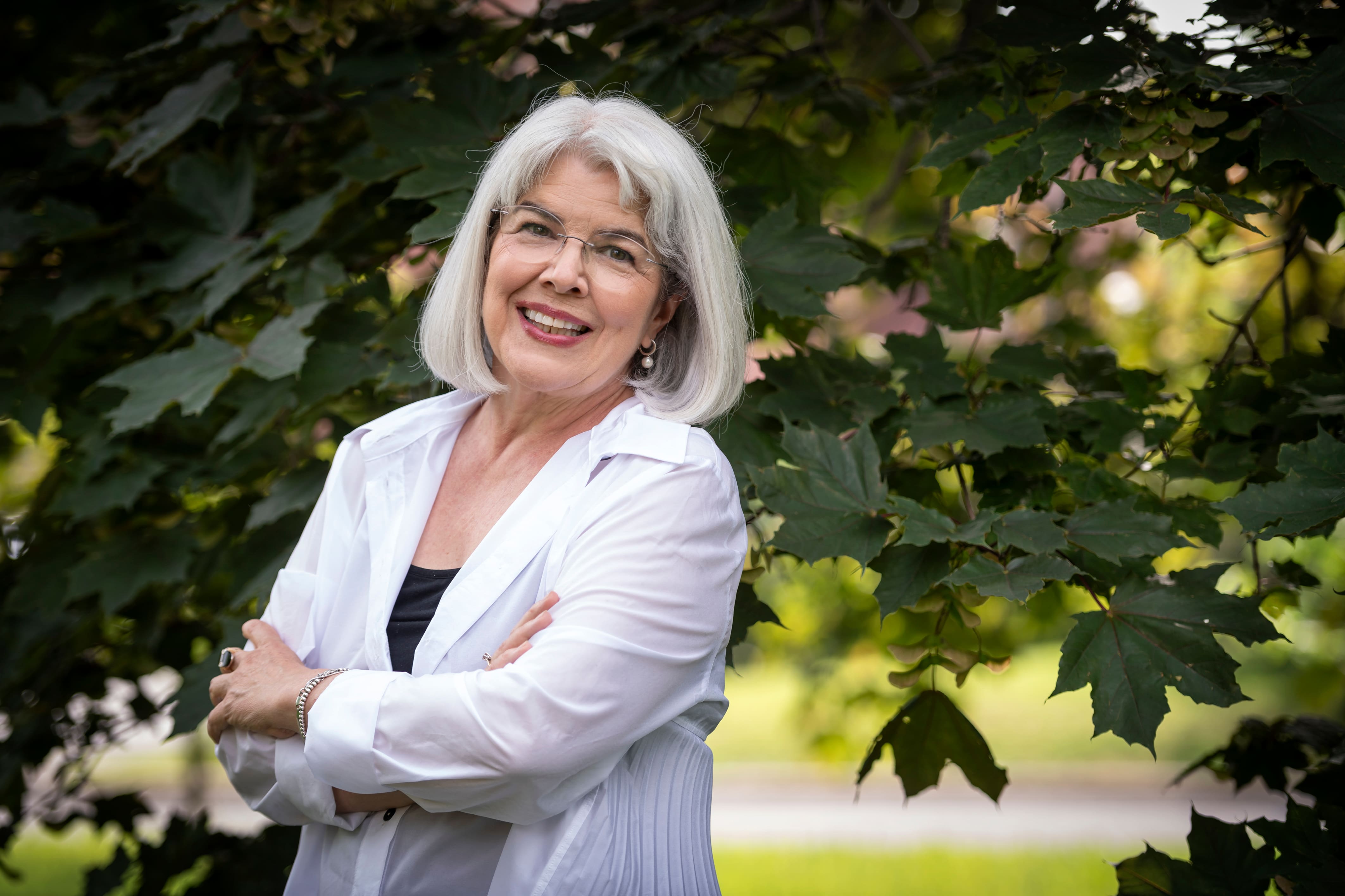 Chrystine Brouillet et sa célèbre détective Maud Graham combattent la violence masculiniste dans leur plus récente enquête