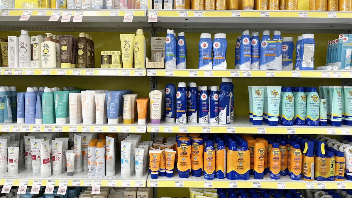 Protection solaire : comprendre le coût réel pour les familles québécoises