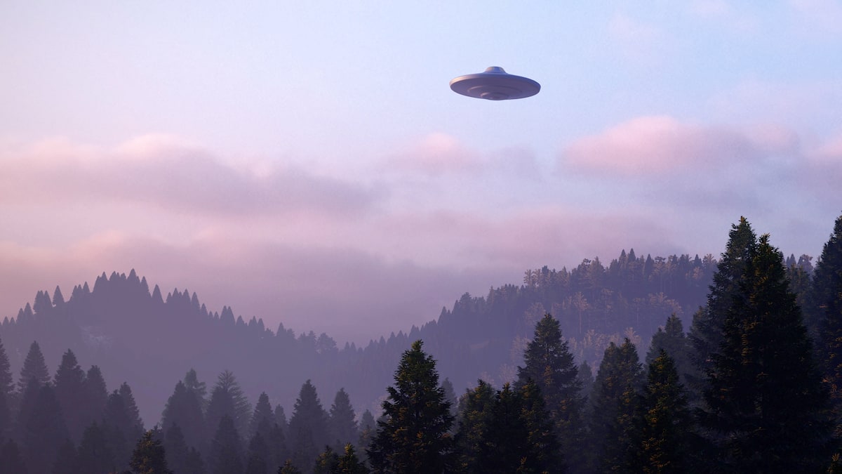 Des observations d’OVNIS signalés toutes les huit heures au Canada en 2025