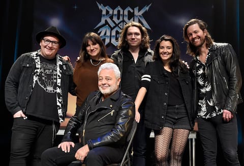 Dévoilement du spectacle en résidence qui sera présenté au Capitole de Québec à l'été 2022, Rock of Ages, le mercredi 3 novembre 2021. Sur la photo, on voit Lunou Zucchini et Tommy Joubert.