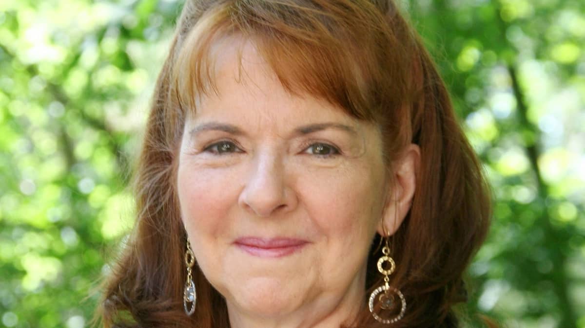 «Cristaux guérisseurs»: elle se dit infirmière même si elle ne l’est plus depuis 30 ans