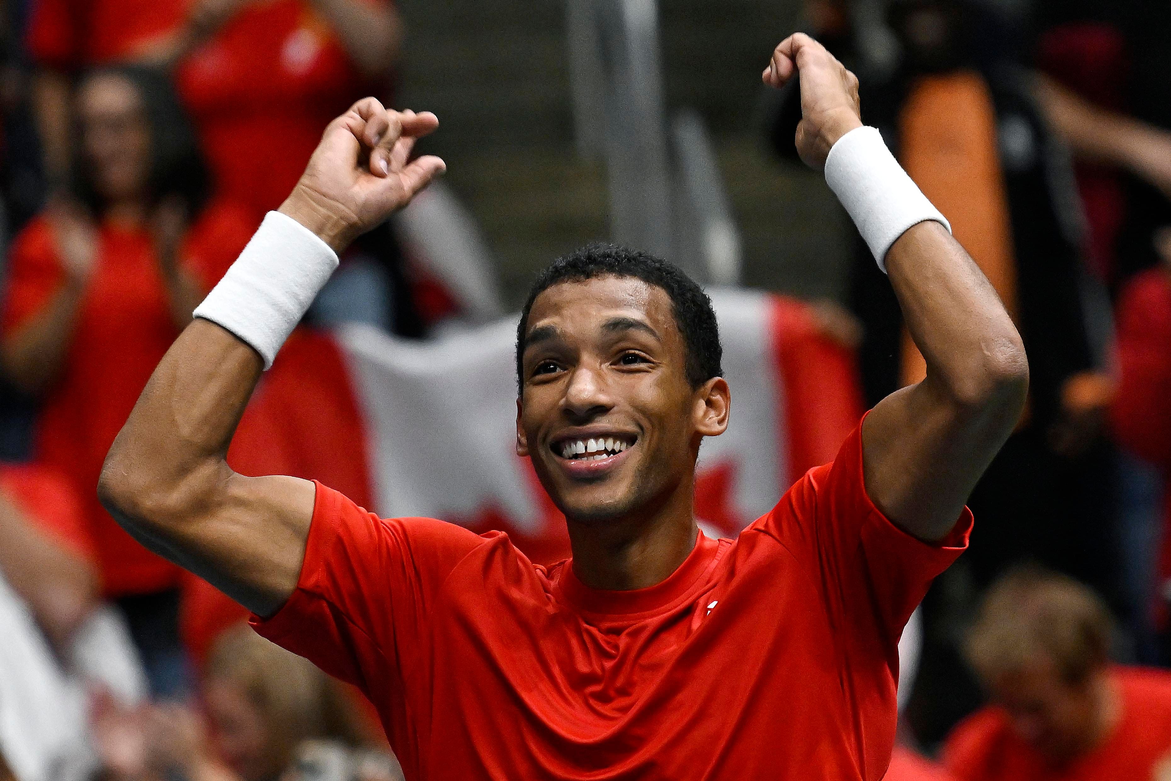 Félix Auger-Aliassime joue les héros à la Coupe Davis devant les siens à Québec: « C'est un moment magique pour moi »