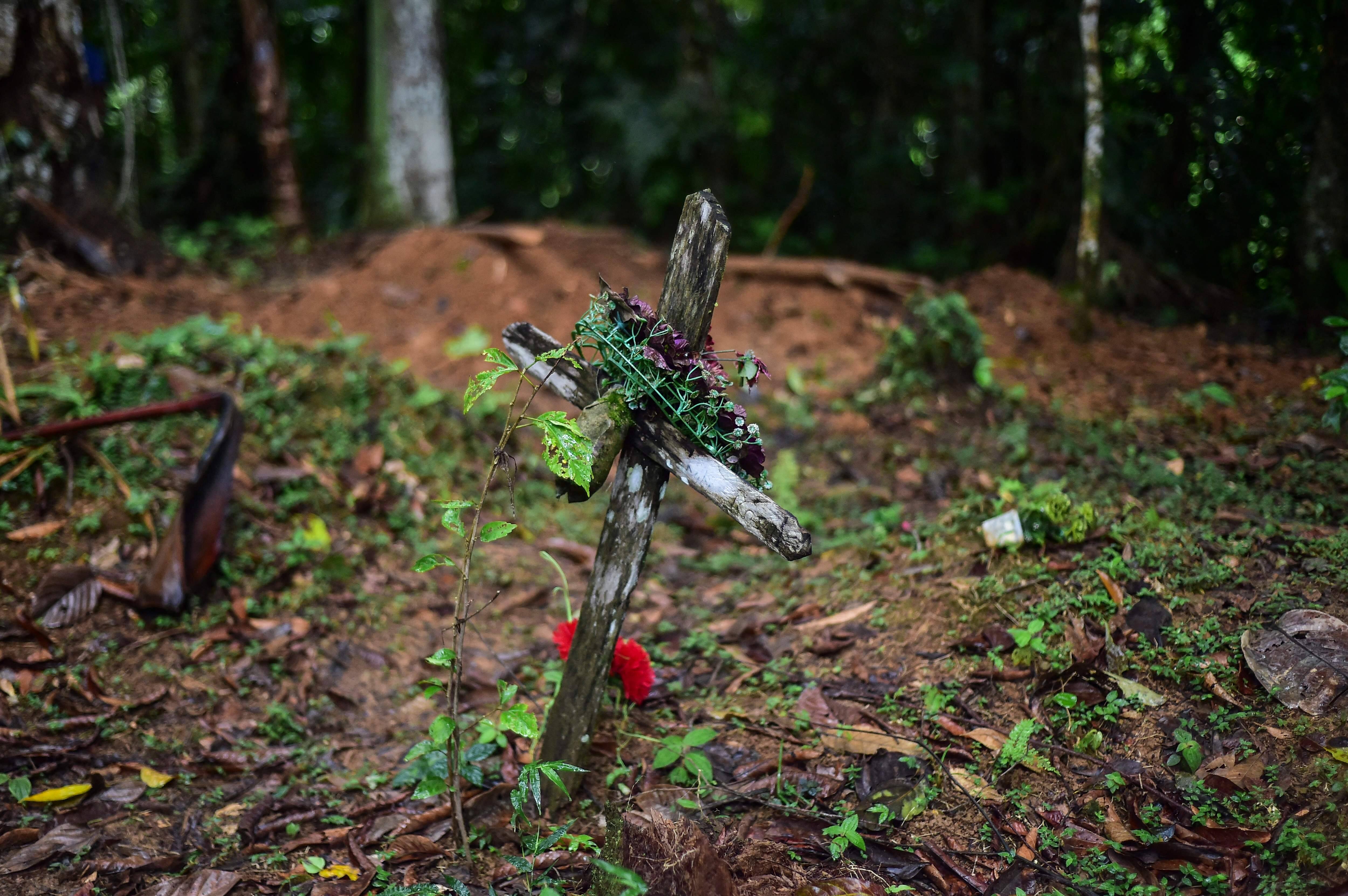 &laquo;Exorcisme&raquo; sanglant: 50 ans de prison pour des membres d'une secte