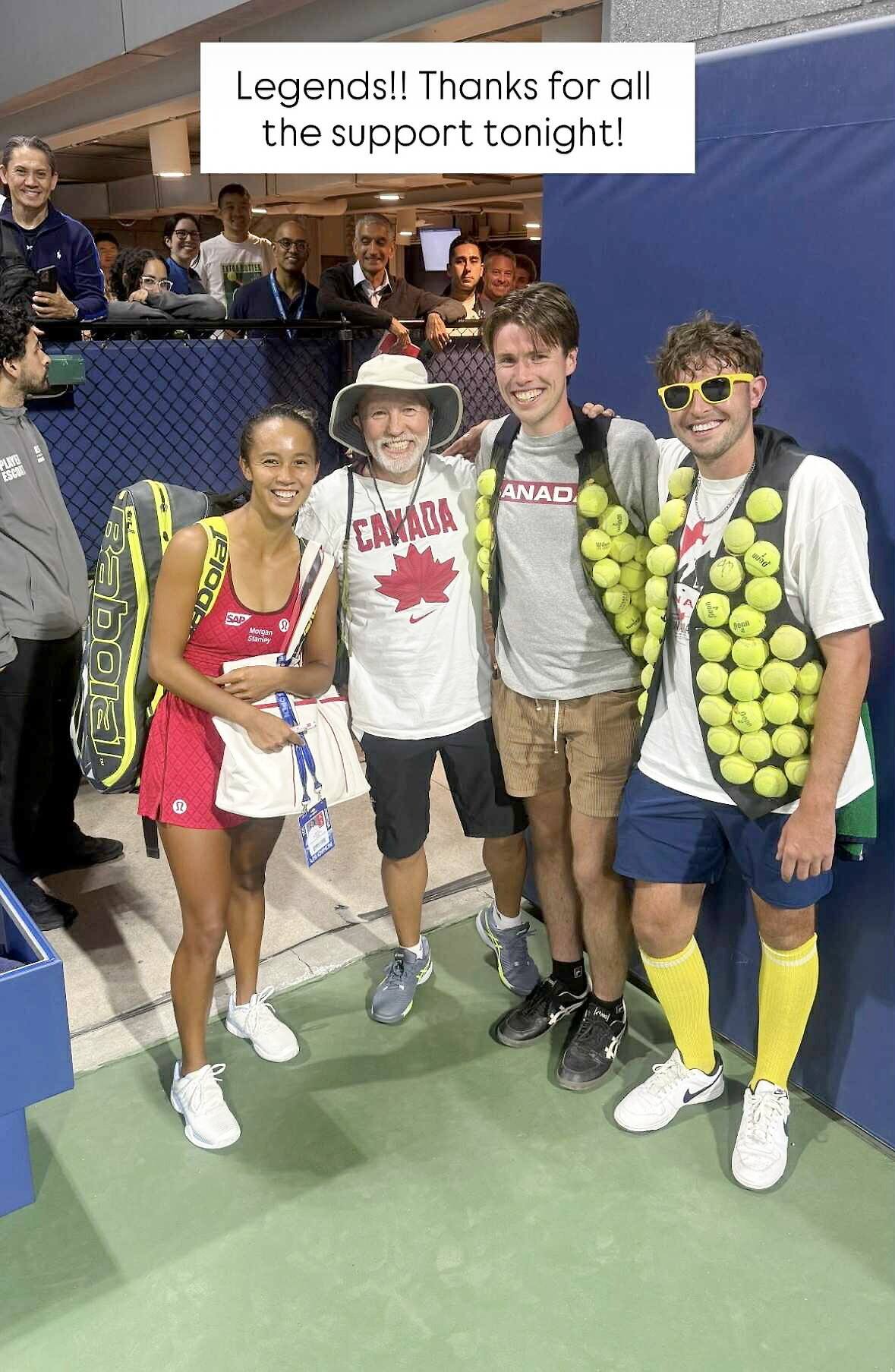 US Open: Leylah Fernandez offre un cadeau &agrave; trois partisans qui l'ont motiv&eacute;e dans sa victoire