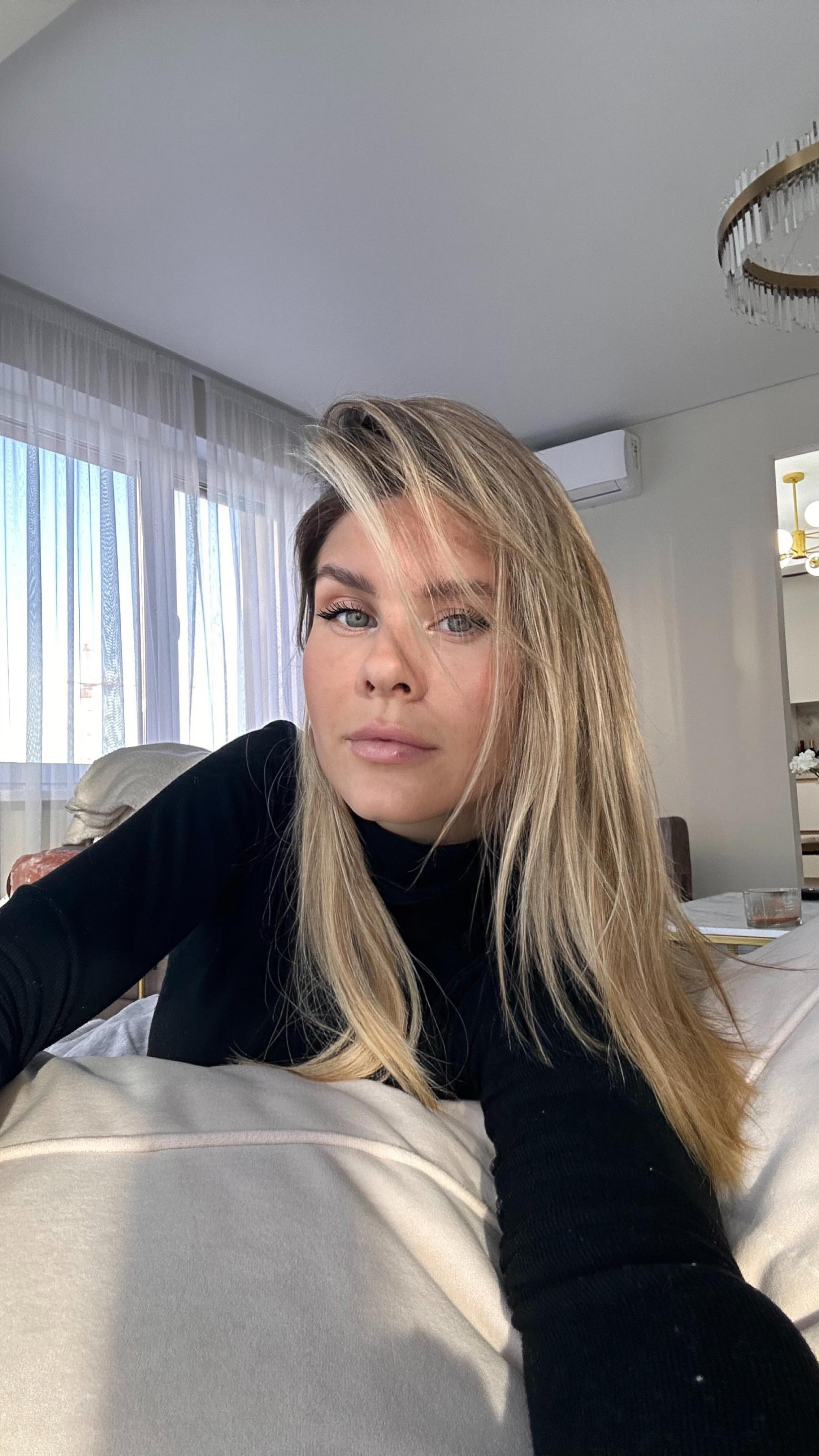 Comment Jessika Dénommée réalise ses «siren eyes»