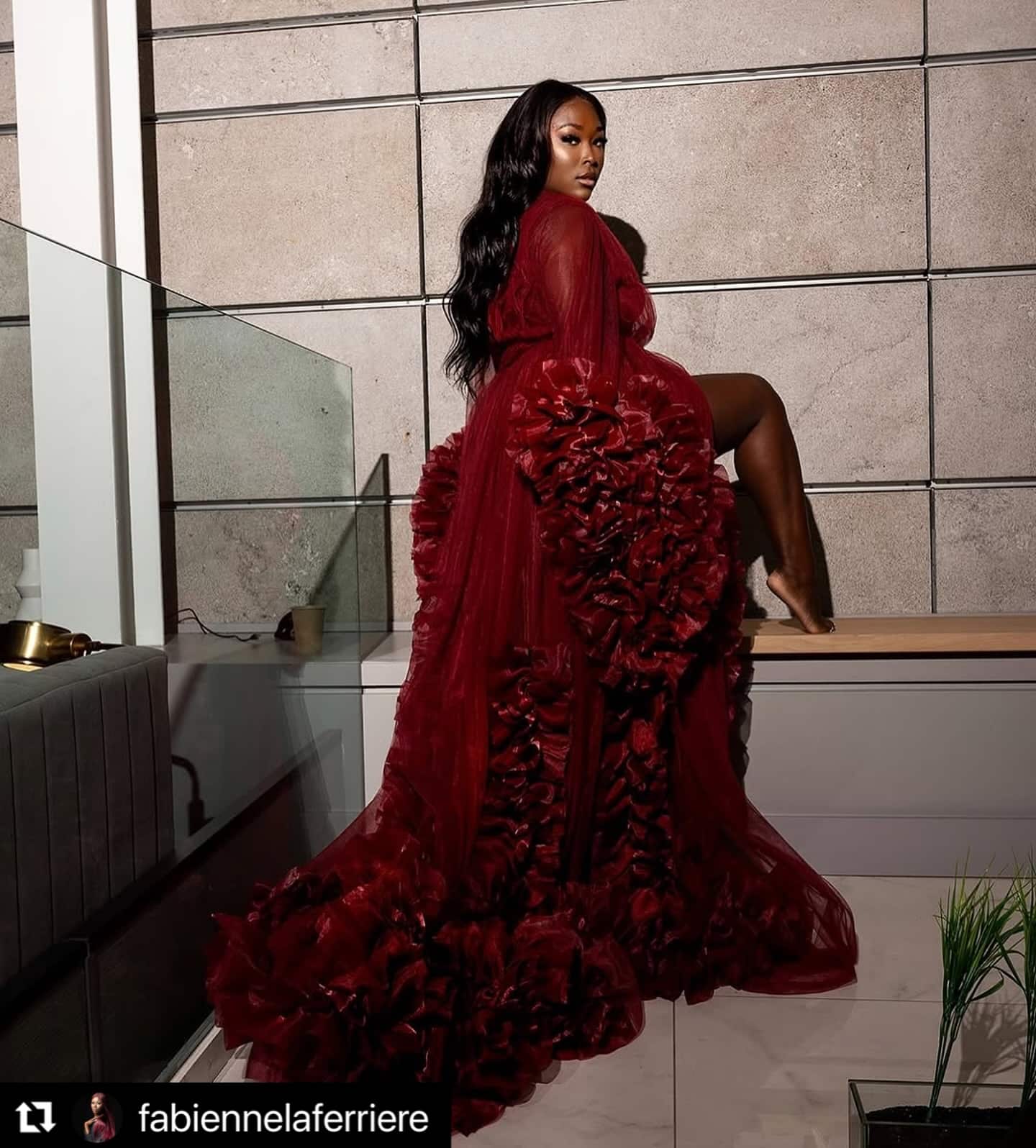 Elle pose nue pour son nouveau projet