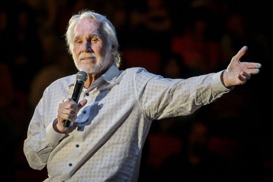 Image principale de l'article Kenny Rogers est mort à 81 ans