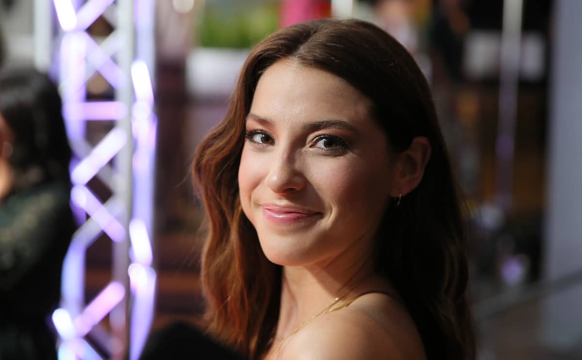 Myl&egrave;ne St-Sauveur joue une sergente-enqu&ecirc;trice de plus en plus habile dans &laquo;Alertes&raquo;