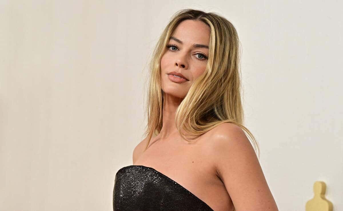  Margot Robbie enceinte éblouit sur le tapis rouge