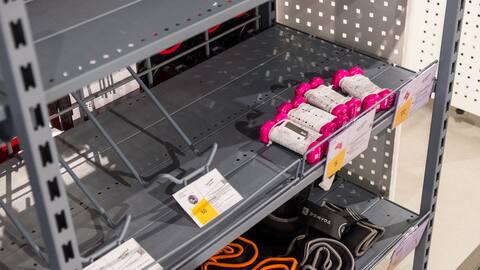 Quebecers are snapping up the dumbbells