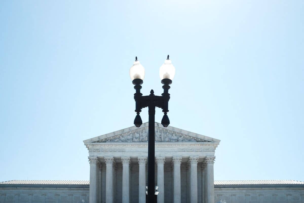 La Cour supr&ecirc;me am&eacute;ricaine complique la lutte contre le r&eacute;chauffement