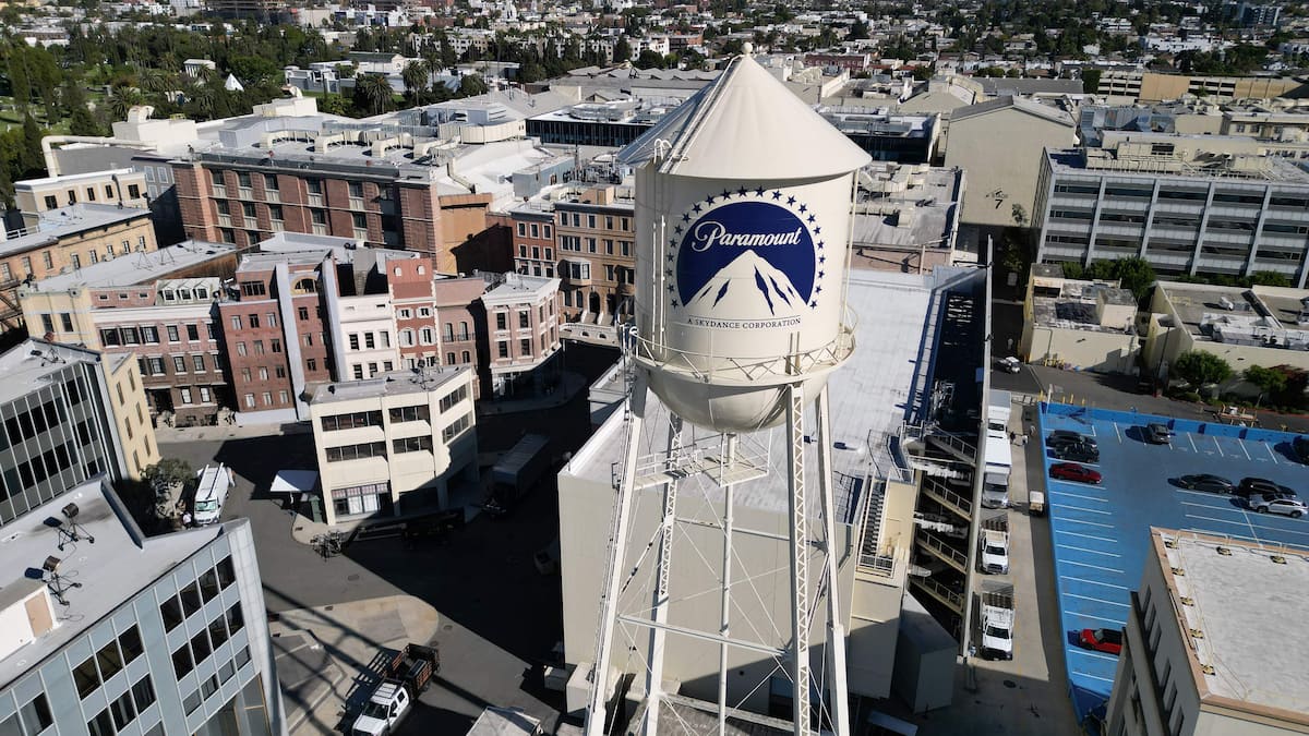 Un accord entre Paramount Skydance et 12 États américains ouvre la voie au rachat de Warner Bros Discovery