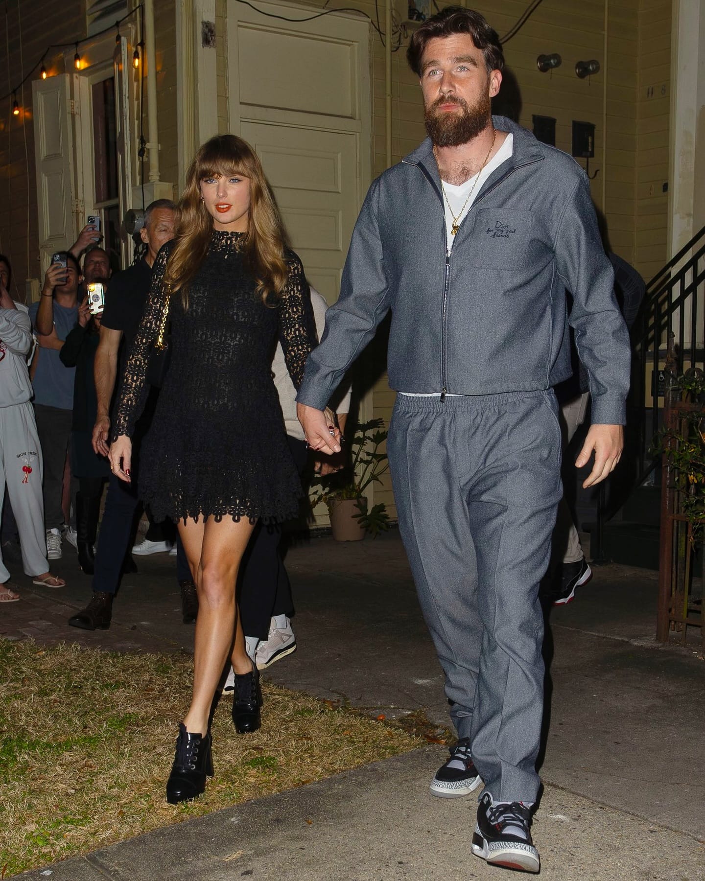 Taylor Swift et Travis Kelce sont fiancés!